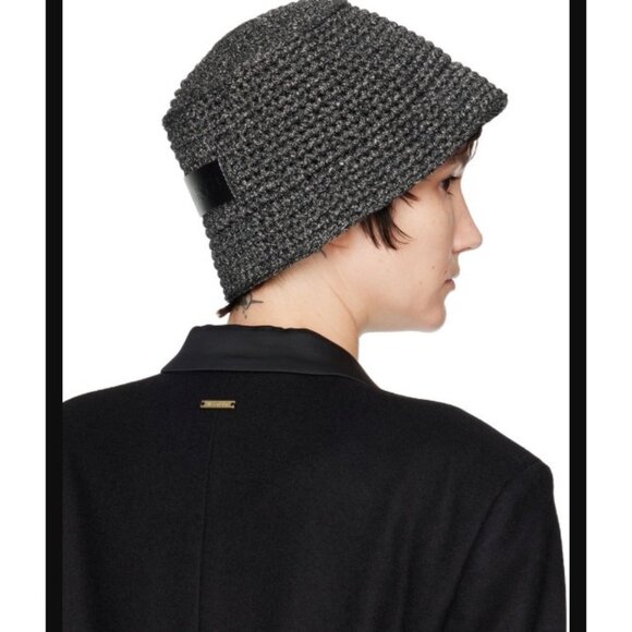 JW Anderson Bucket Hat Size 56 color silver 910 NWT mspr 240 - Picture 1 of 5